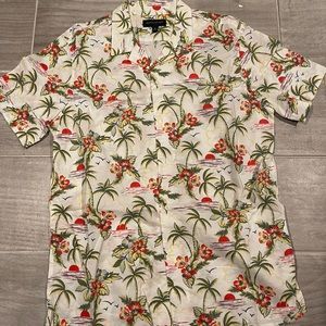Banana republic Hawaiian short sleeve button up